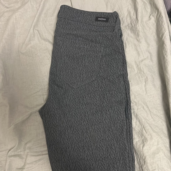 Pattern pants for sale - Picture 4 of 5